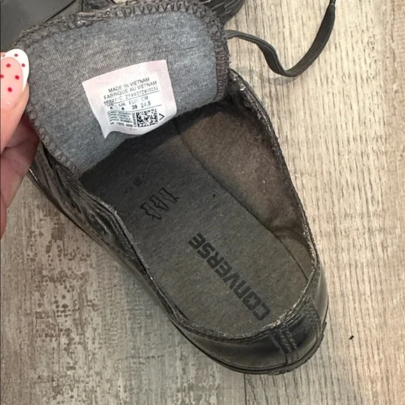 Converse Low Top Space Gray Patent Leather Sneakers - Picture 6 of 8